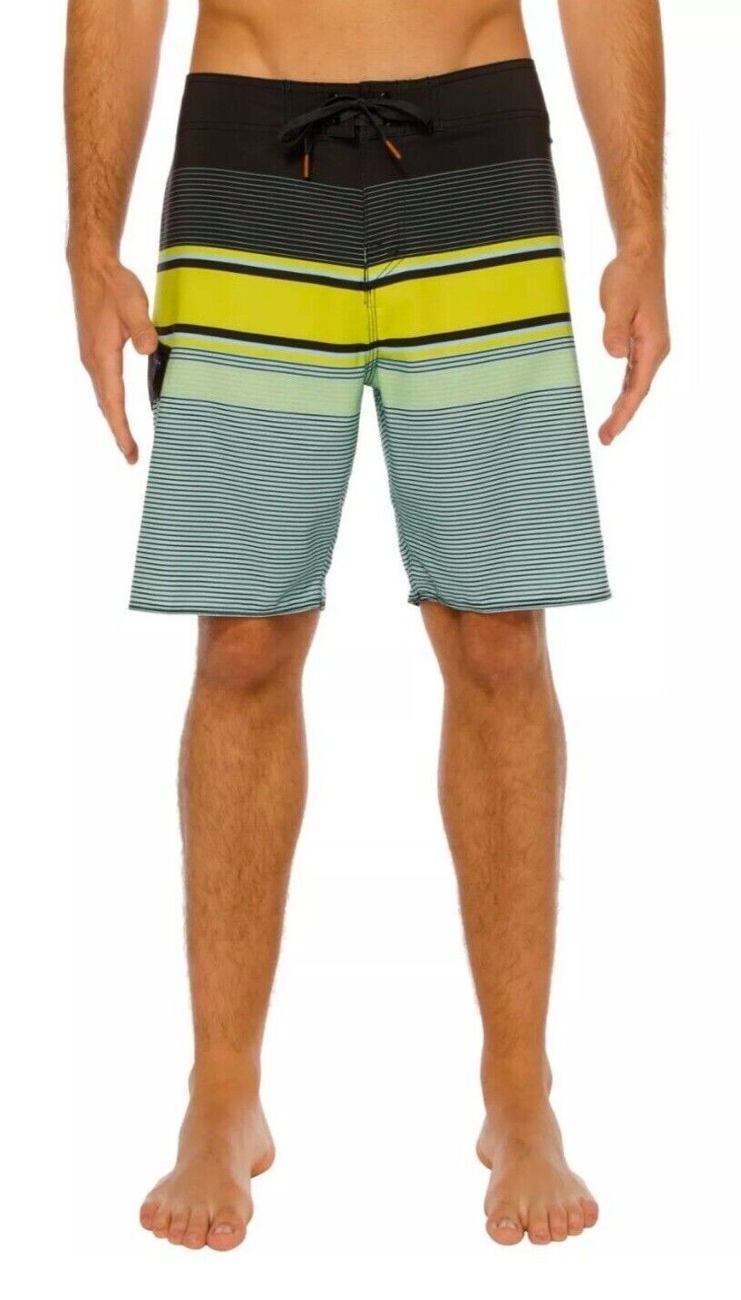 Cova Men's Tidal Board Shorts with Stretch Design and Mesh-Lined Pocket